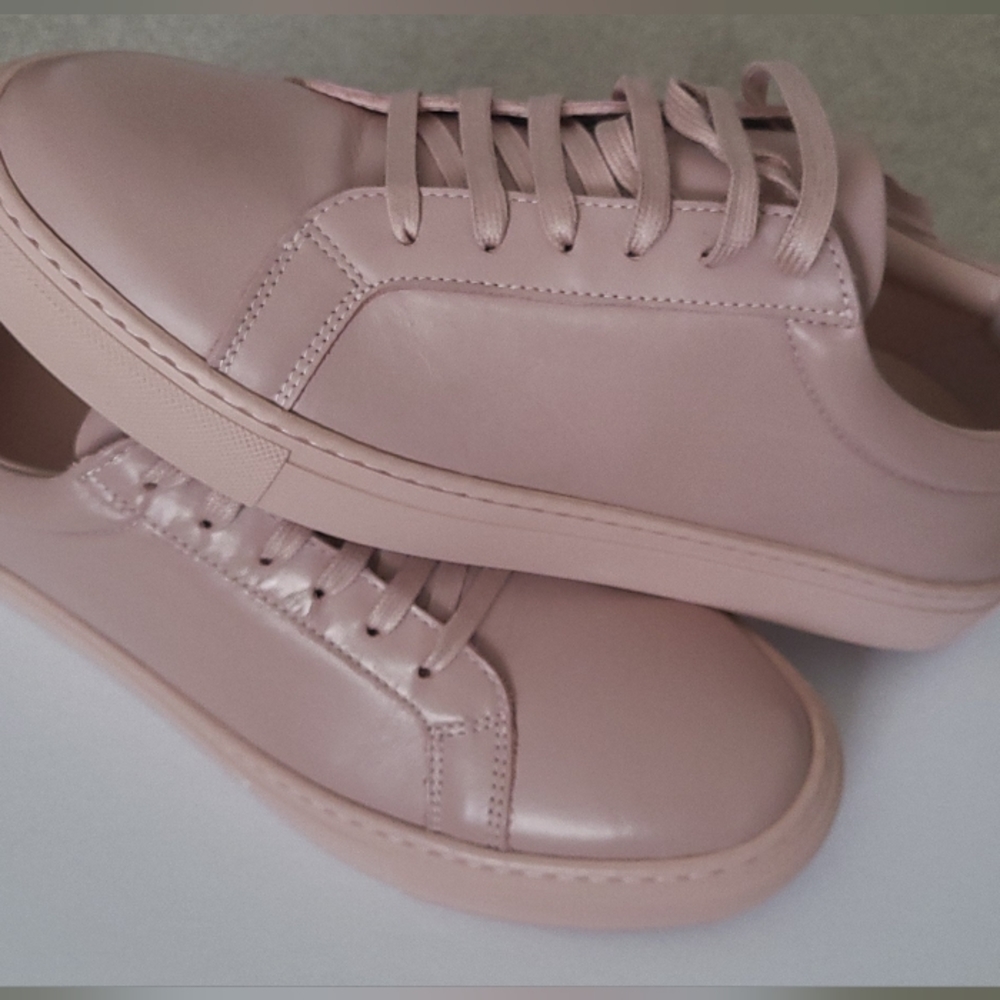 Italic Monochrome Sneakers